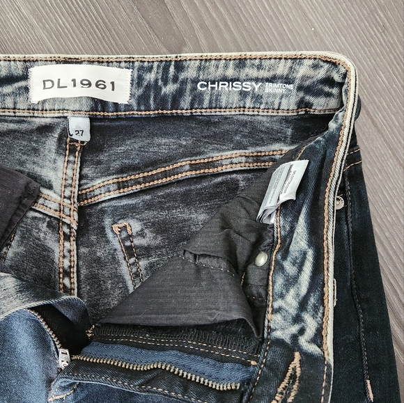 DL 1961 jeans - Picture 6 of 17